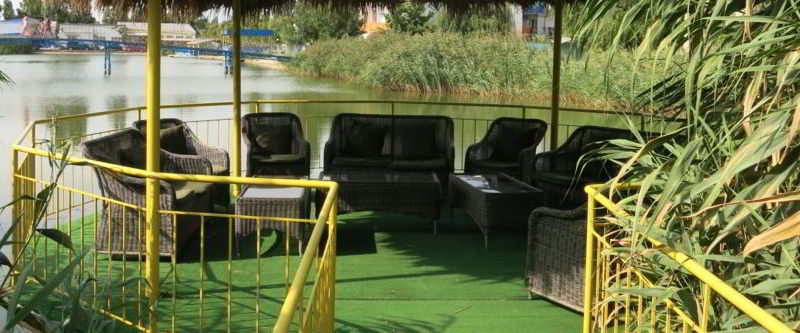 Грин, Затока - беседка на воде